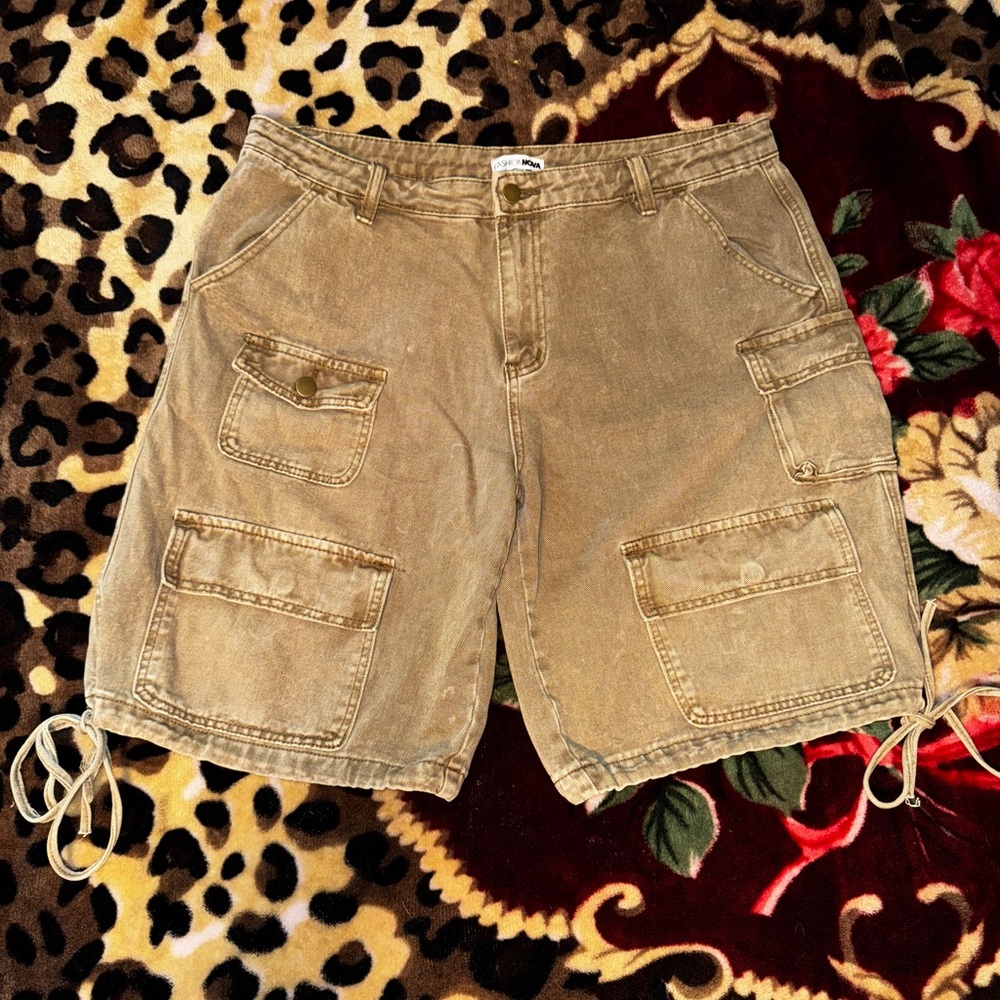 Women’s shorts
